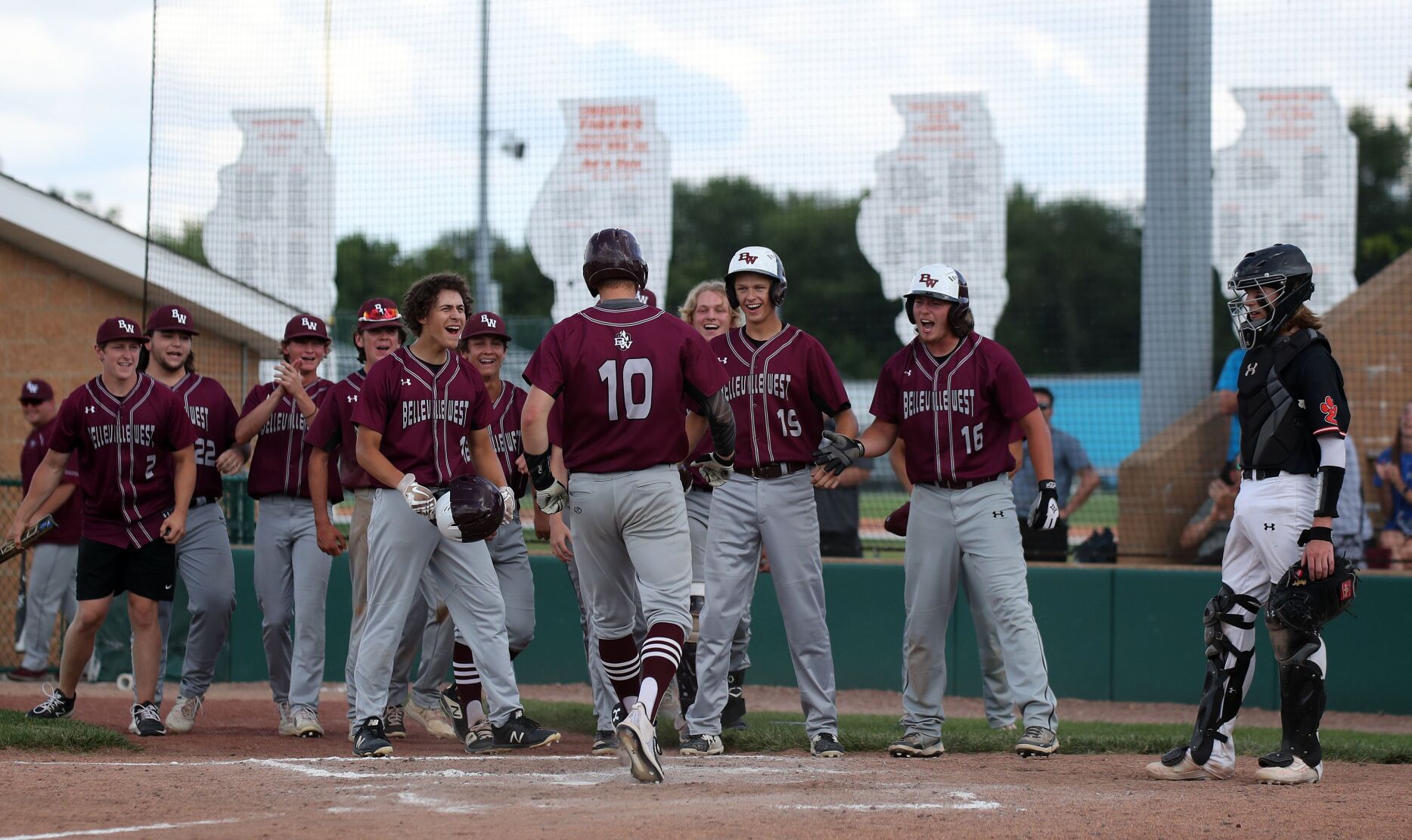 Edwardsville 6, Belleville West 5